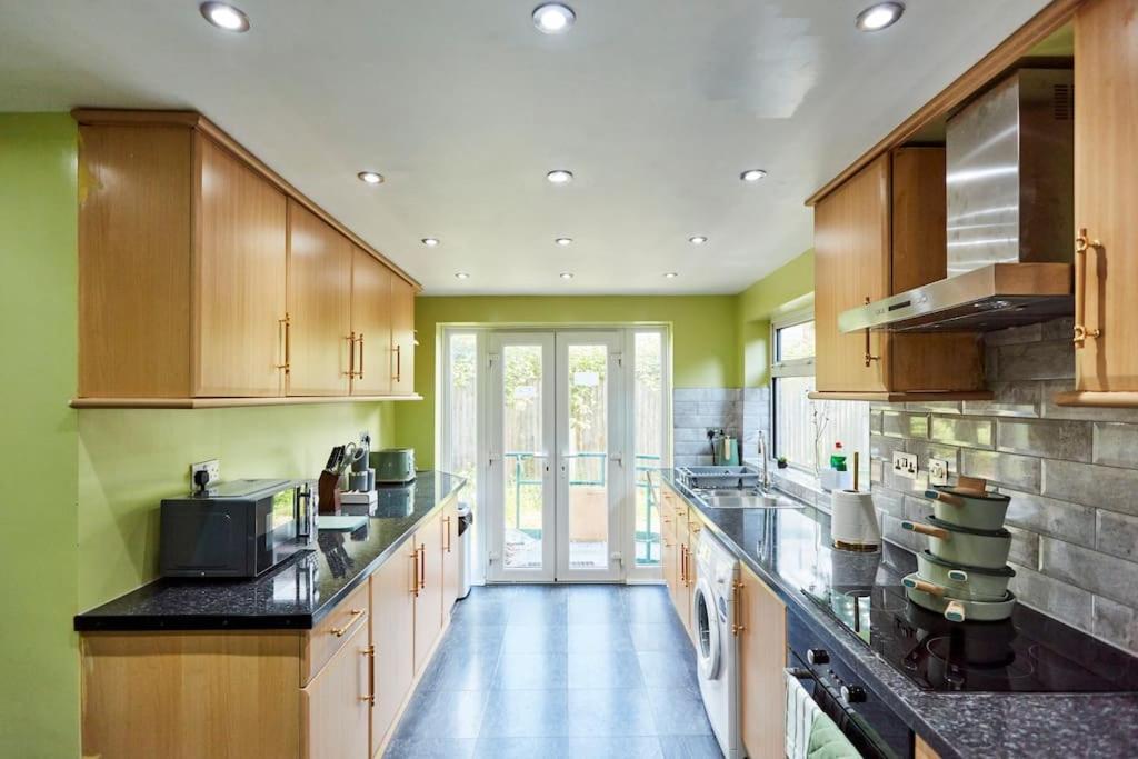 *Little Haven In Leeds* ¤Private Parking¤ Ensuite Leeds  Luaran gambar